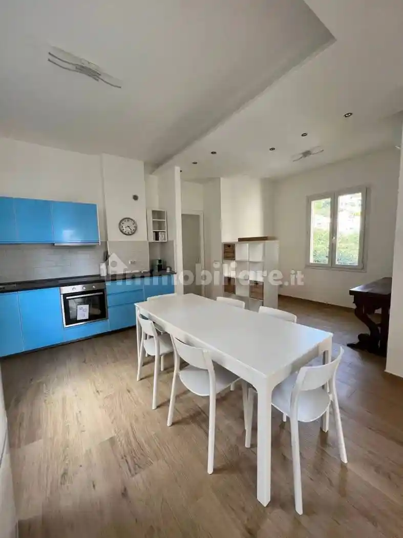 Appartamento in affitto a Finale Ligure