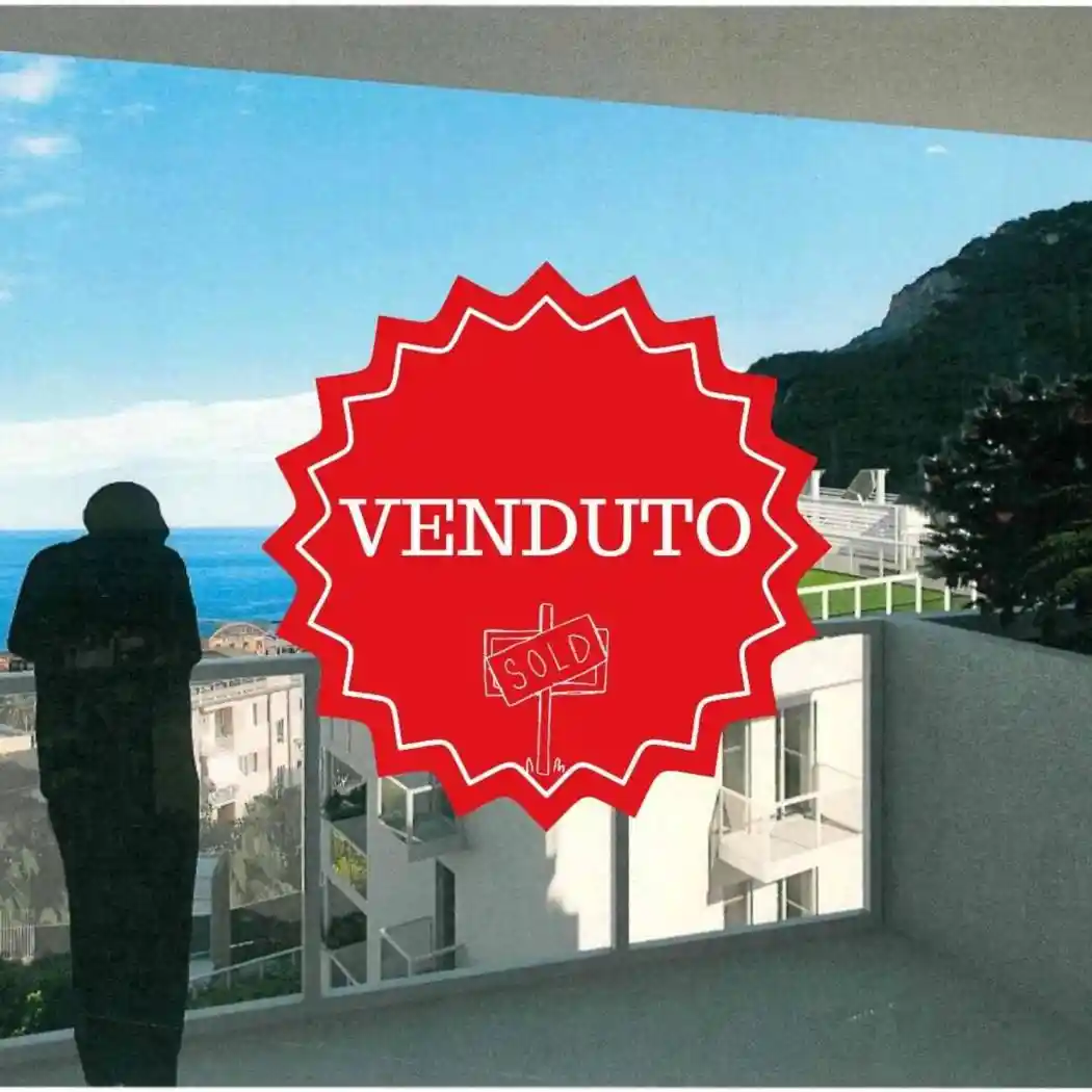 Appartamento in vendita a Finale Ligure