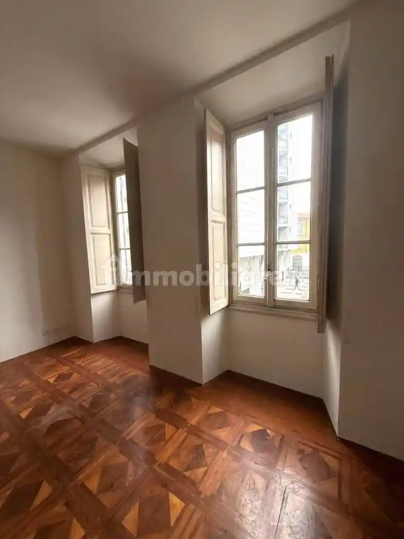 Appartamento in affitto a Monza