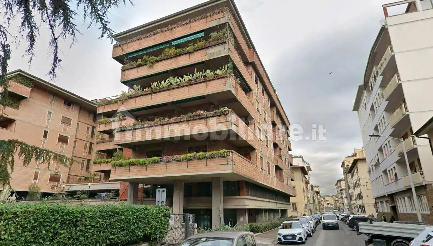 Appartamento in vendita a Firenze