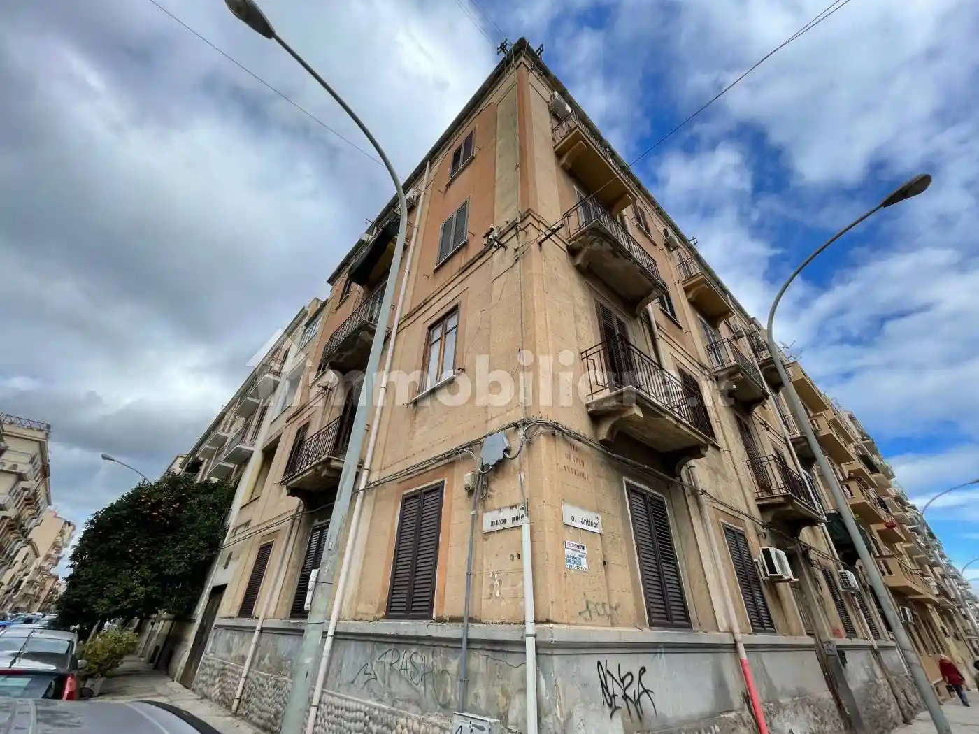 Appartamento in vendita a Palermo