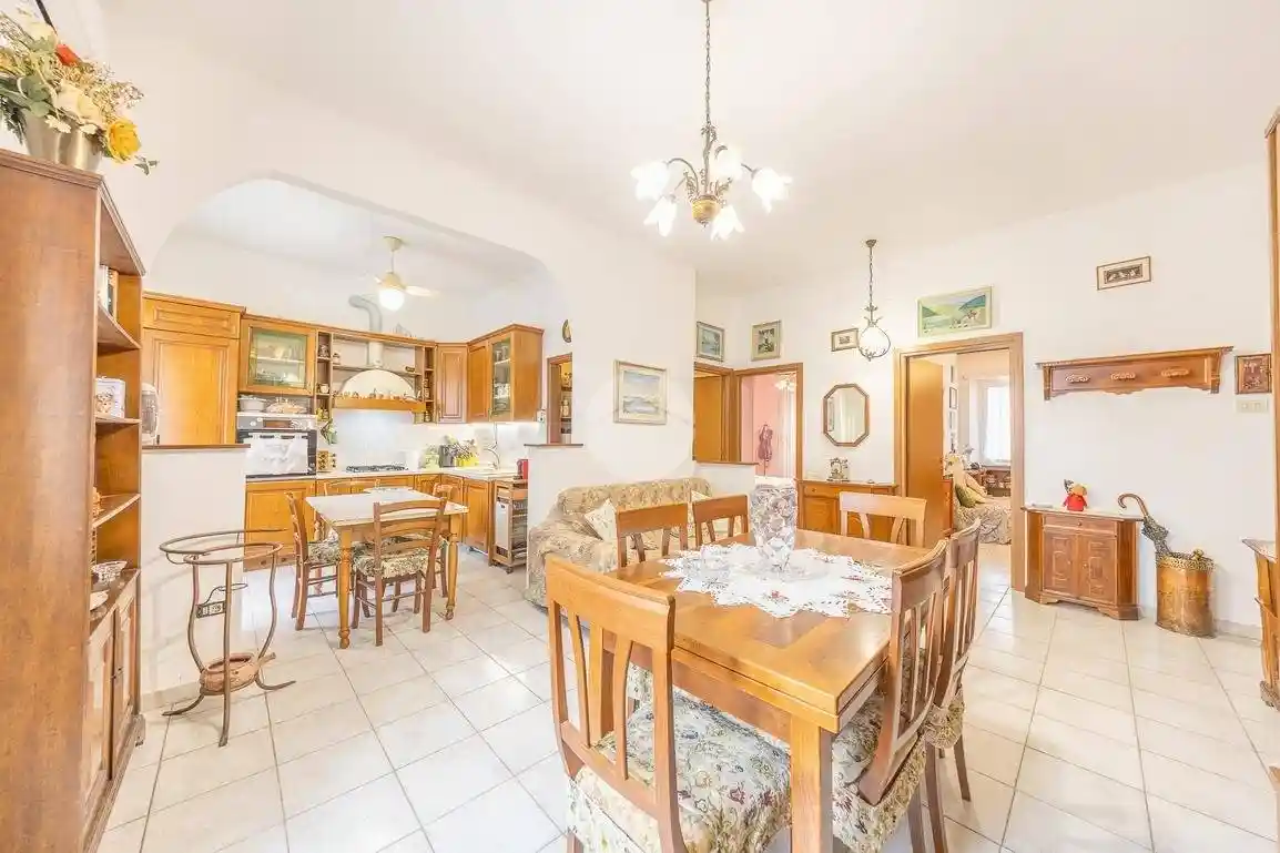 Appartamento in vendita a Guidonia Montecelio