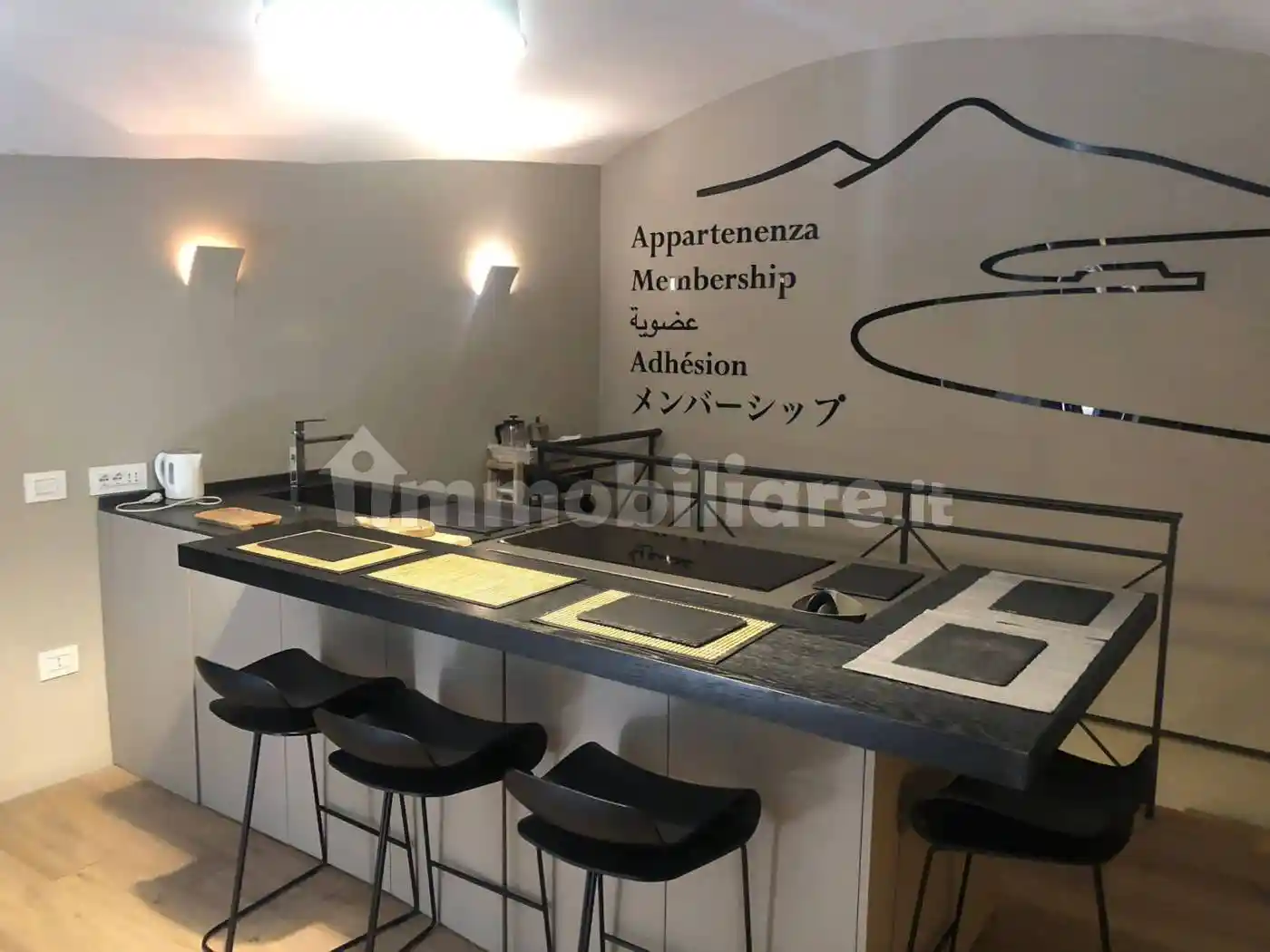 Appartamento in vendita a Napoli