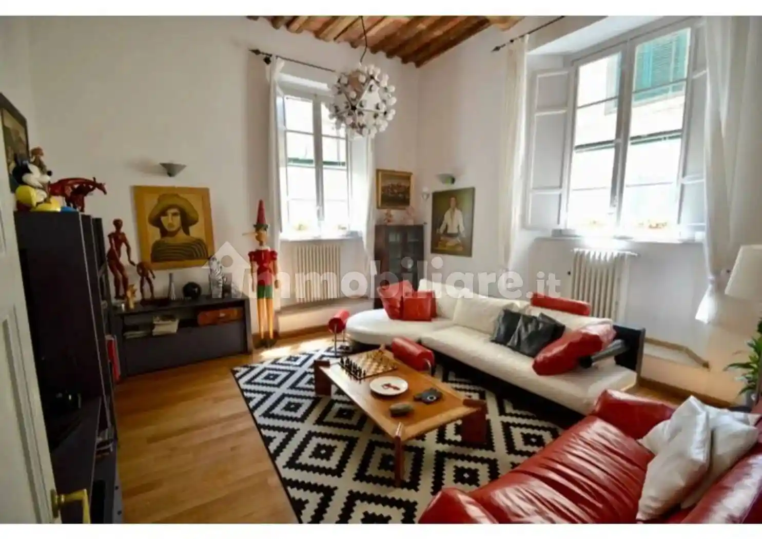 Appartamento in vendita a Lucca