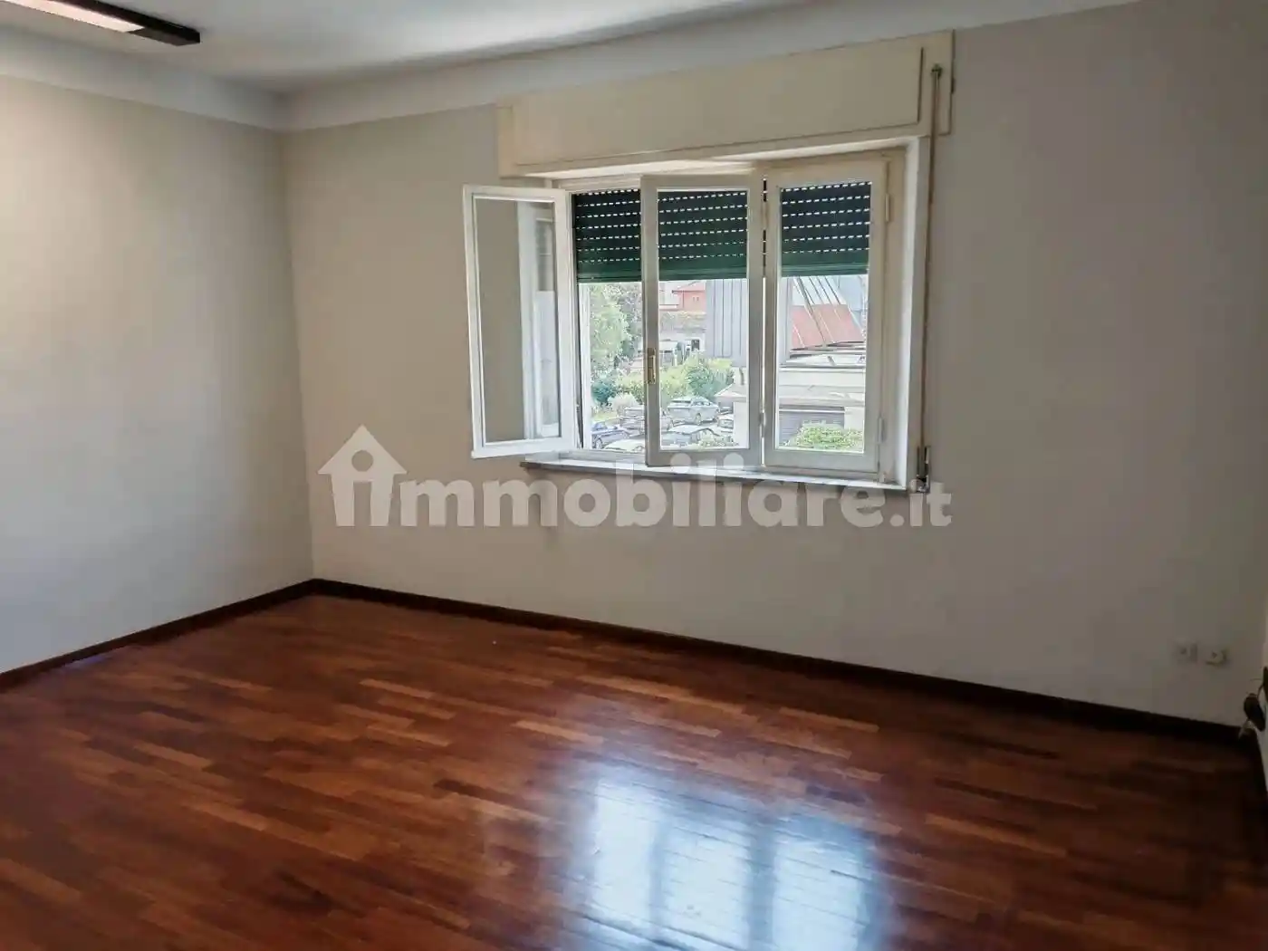 Appartamento in affitto a Lucca