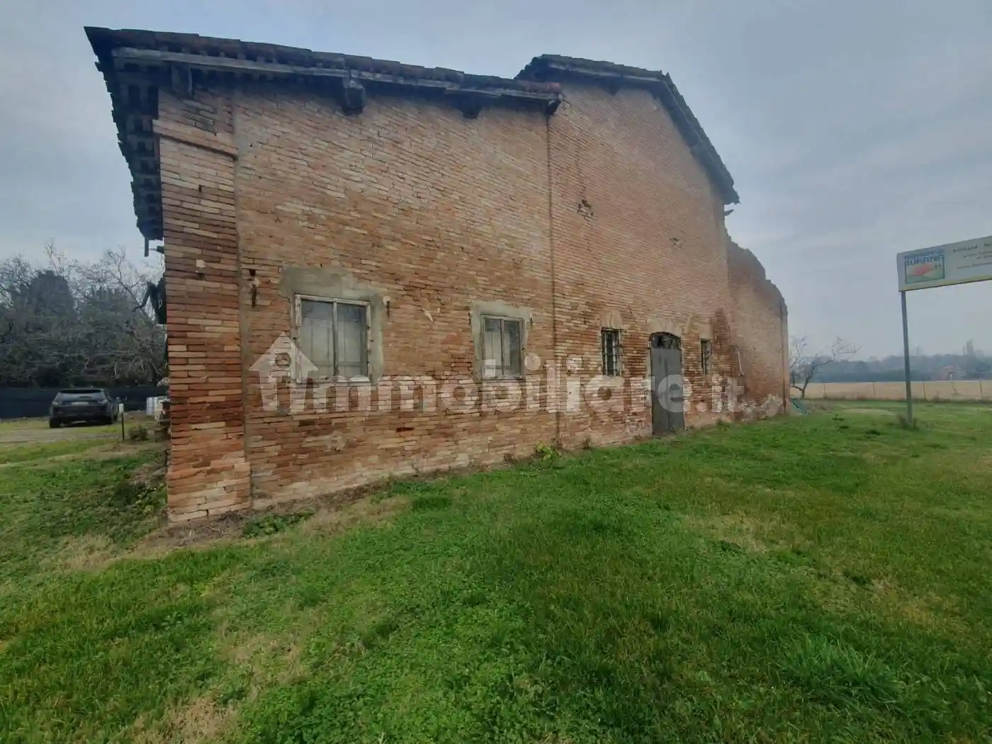 Rustico - Casale in vendita a Castelnuovo Rangone