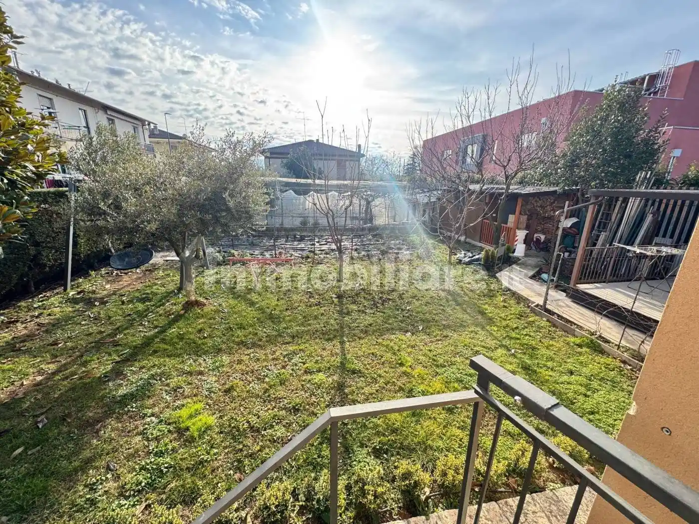 Villa in vendita a Castel d'Azzano