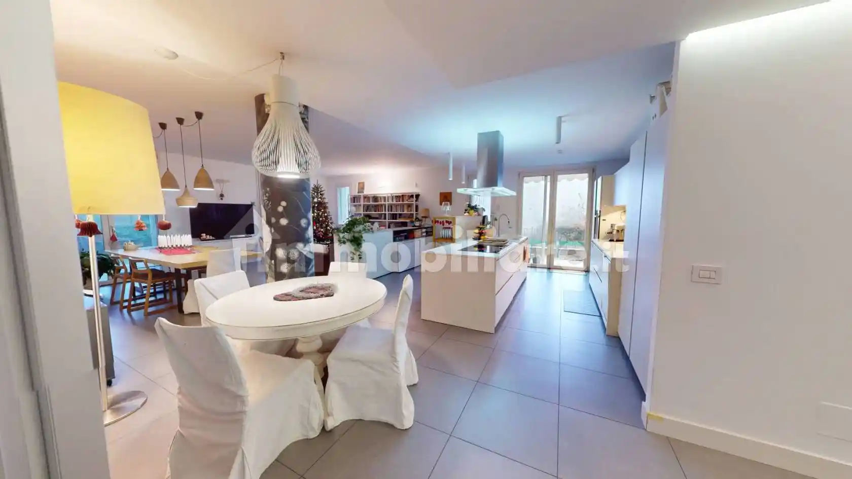 Appartamento in vendita a Rodano