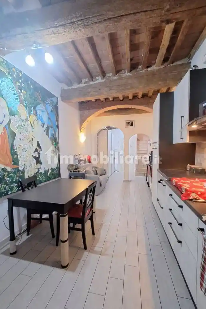 Casa indipendente in vendita a Cascina