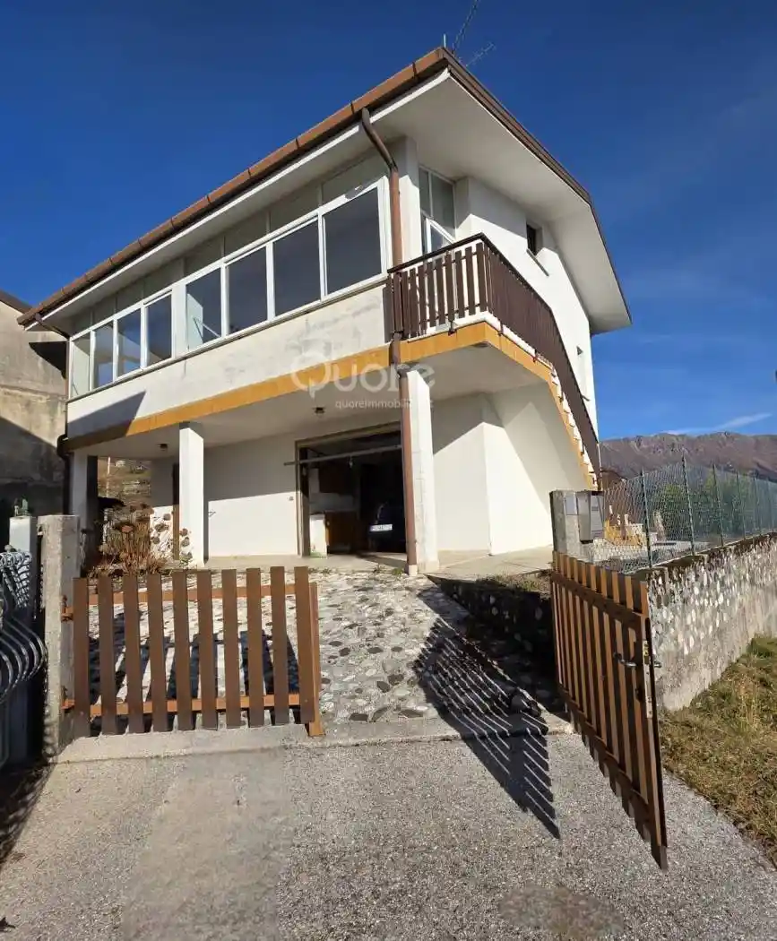 Casa indipendente in vendita a Nimis