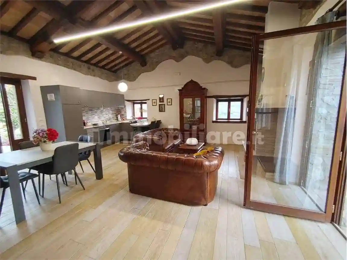 Casa indipendente - foto 2