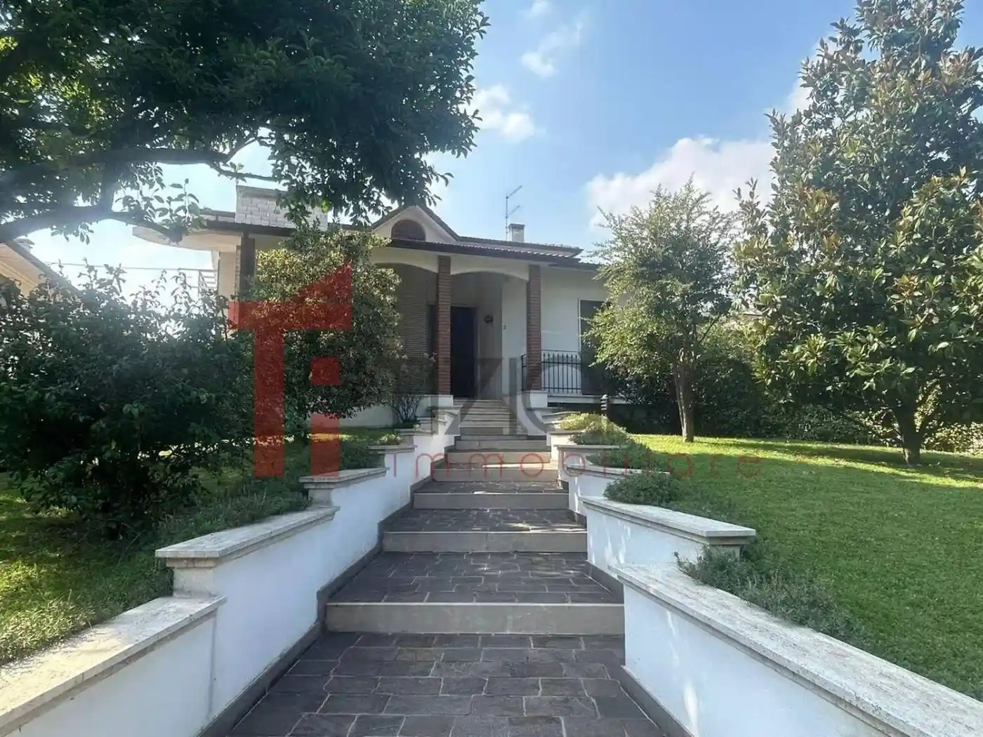 Villa in vendita a Chiampo