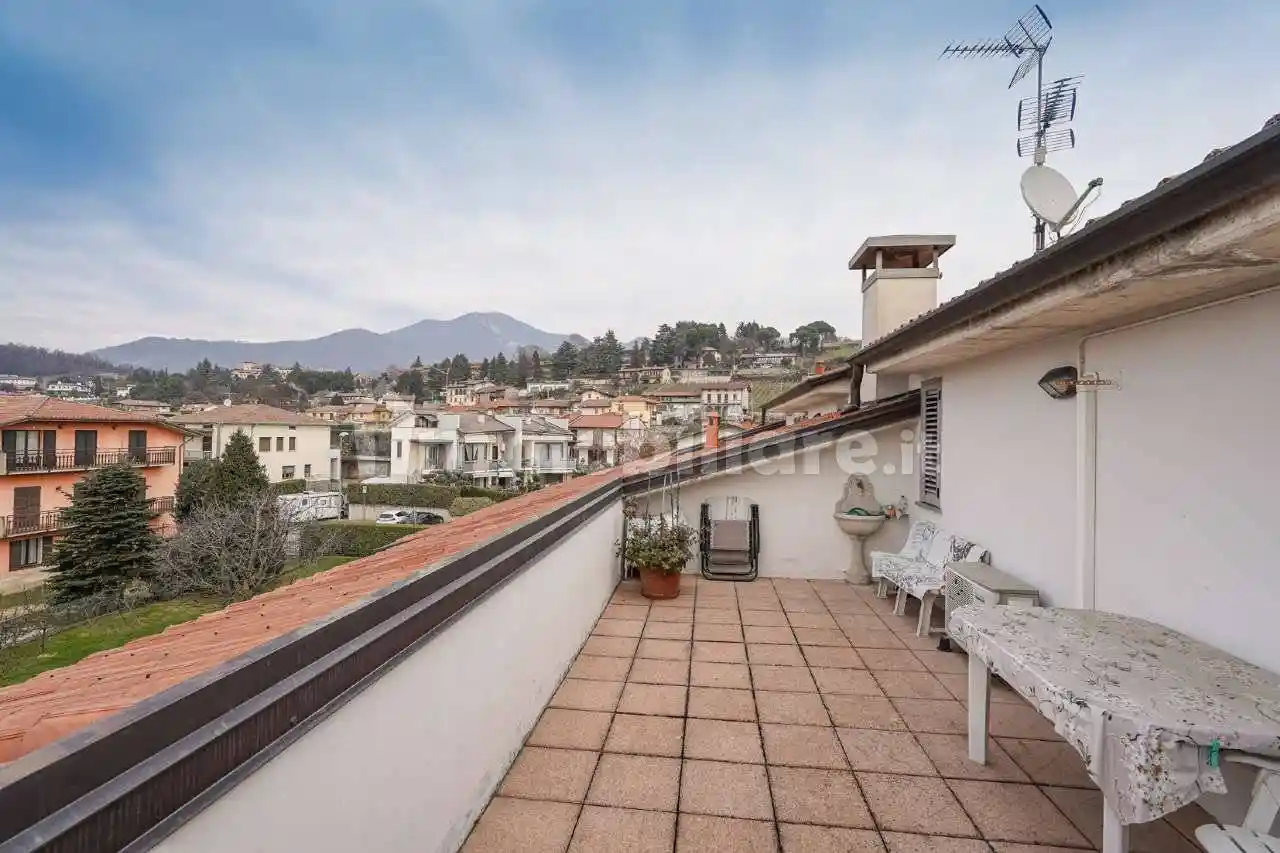 Appartamento in vendita a Cenate Sotto