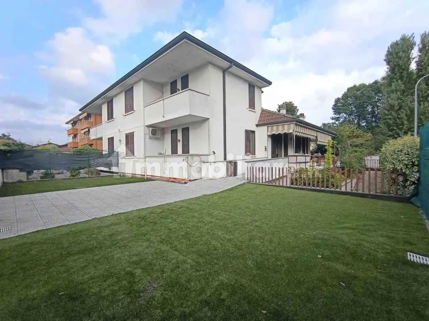 Villa in vendita a Montanaso Lombardo