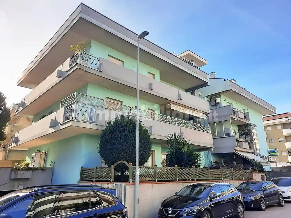 Appartamento in vendita a Alba Adriatica