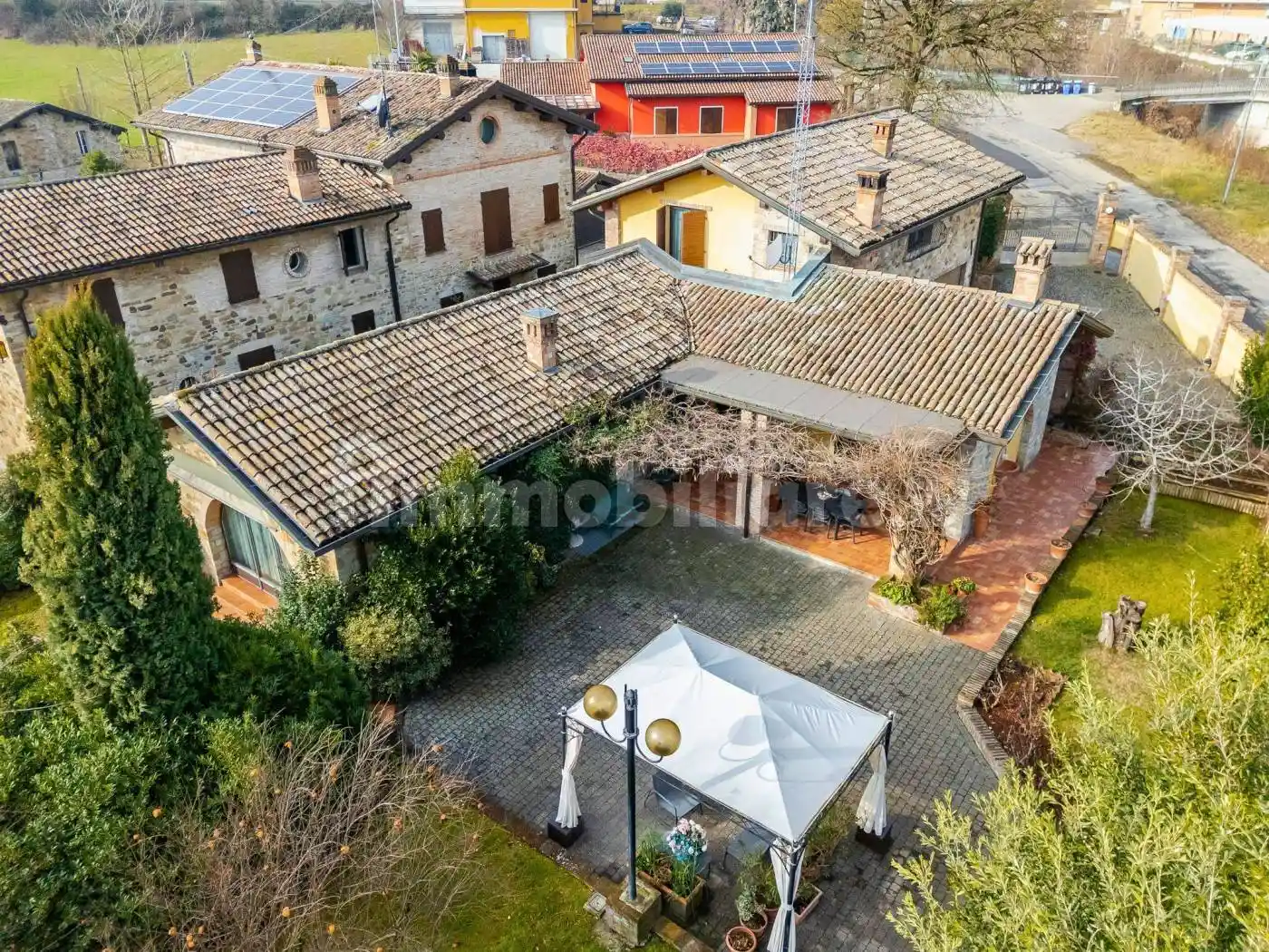 Villa in vendita a Langhirano