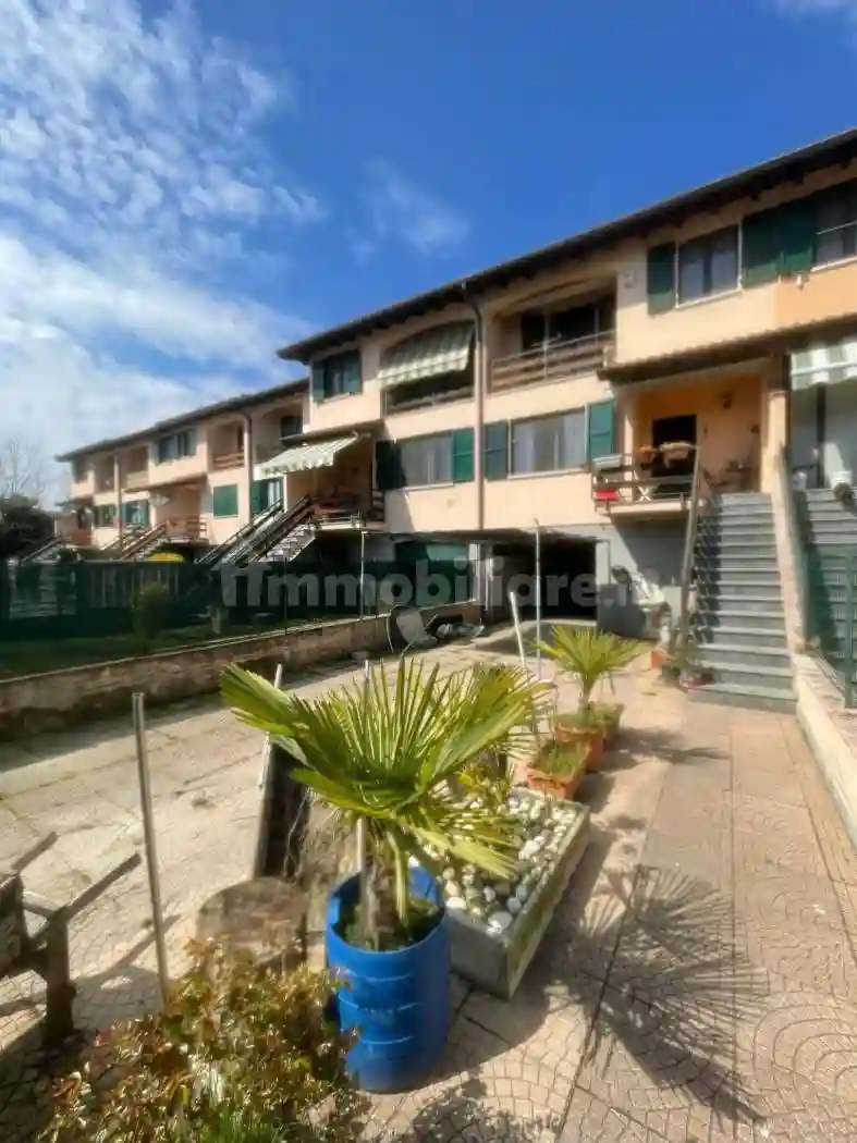 Villetta a schiera - foto 2