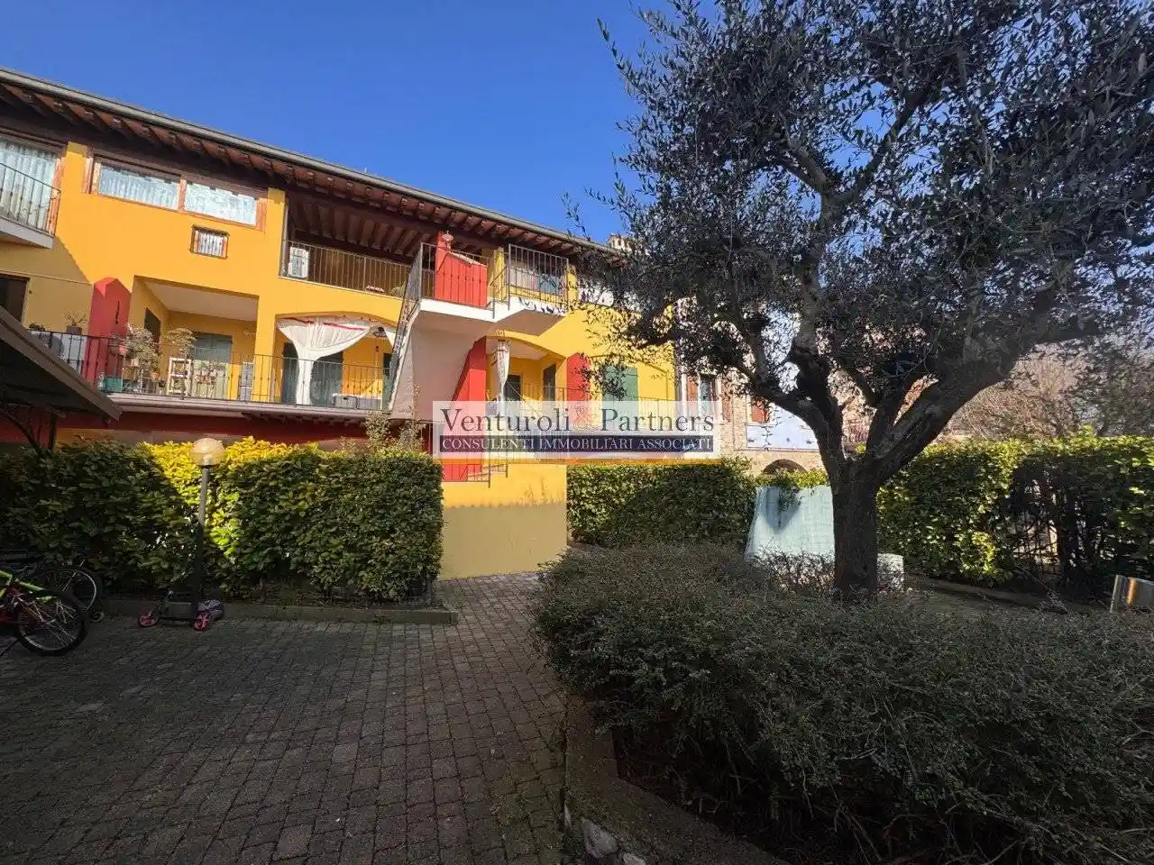 Appartamento in vendita a Desenzano del Garda