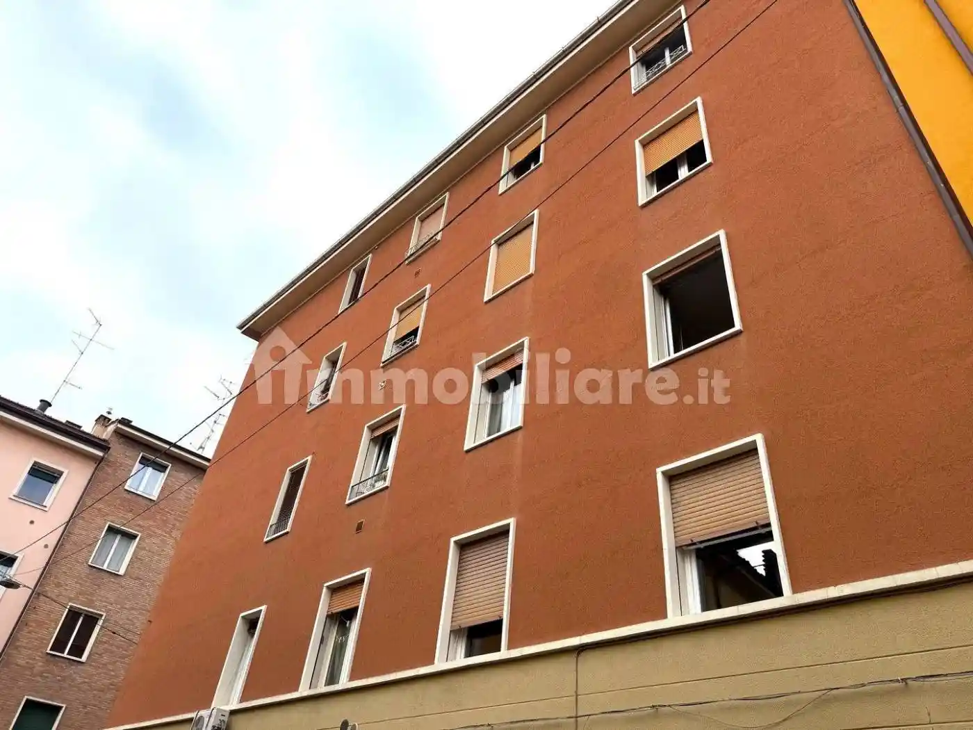 Appartamento in vendita a Bologna