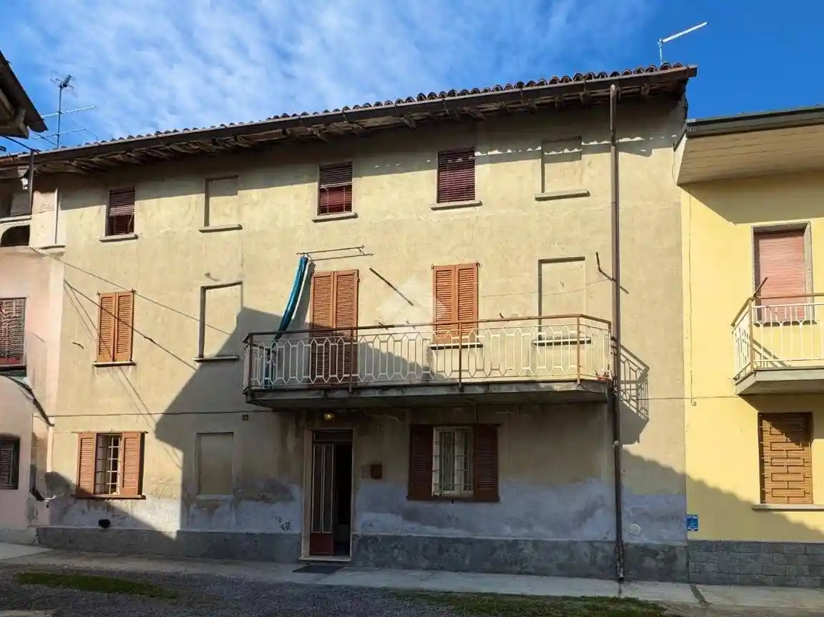 Casa indipendente in vendita a Broni
