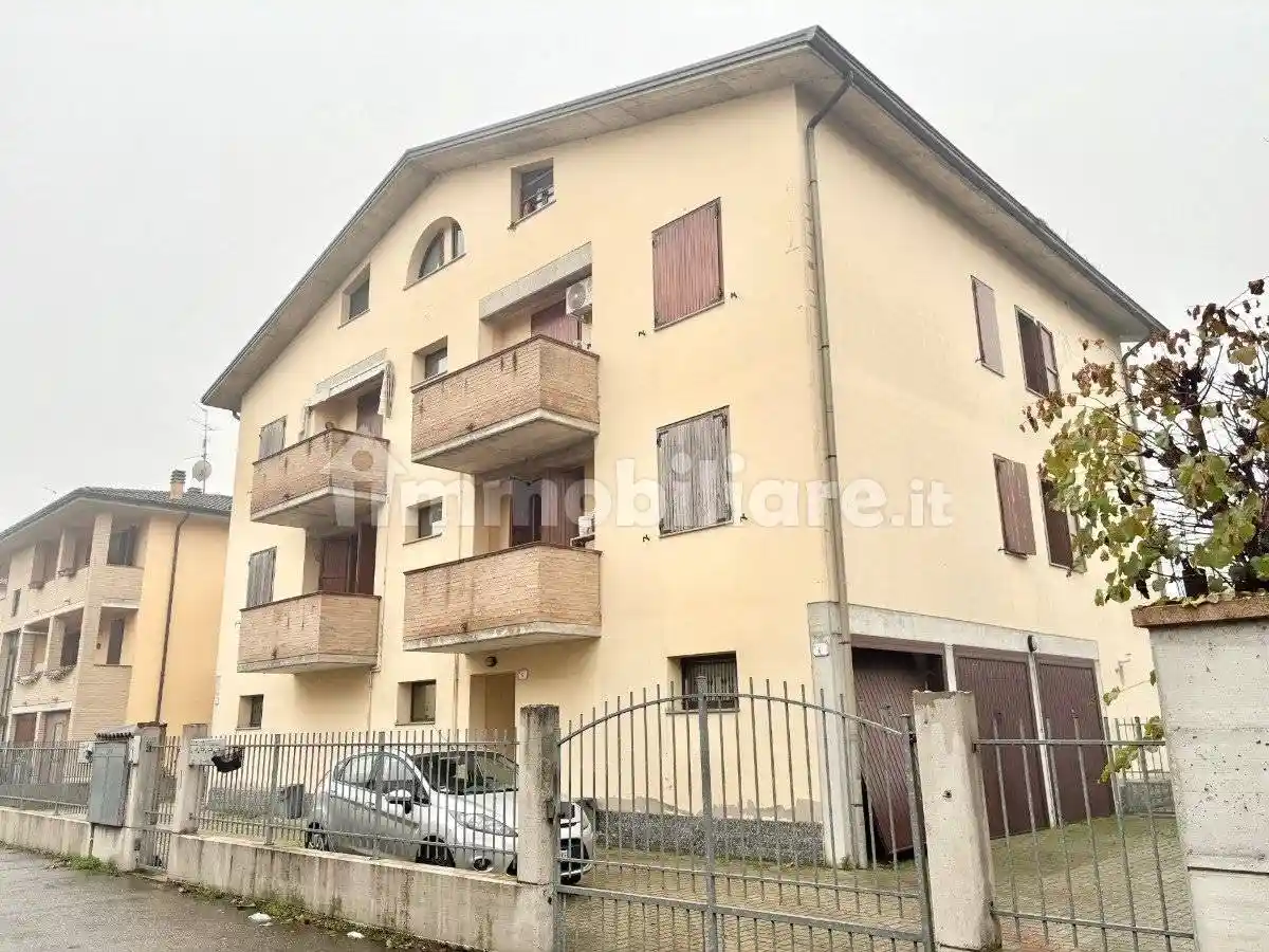 Appartamento in vendita a Cadelbosco di Sopra