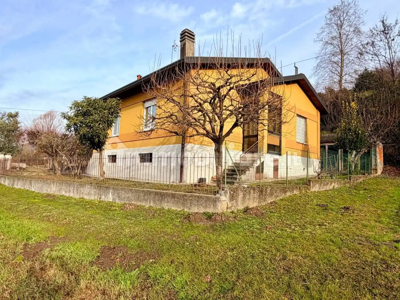 Villa in vendita a Varese