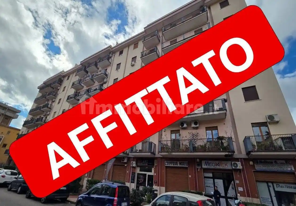 Appartamento in affitto a Palermo
