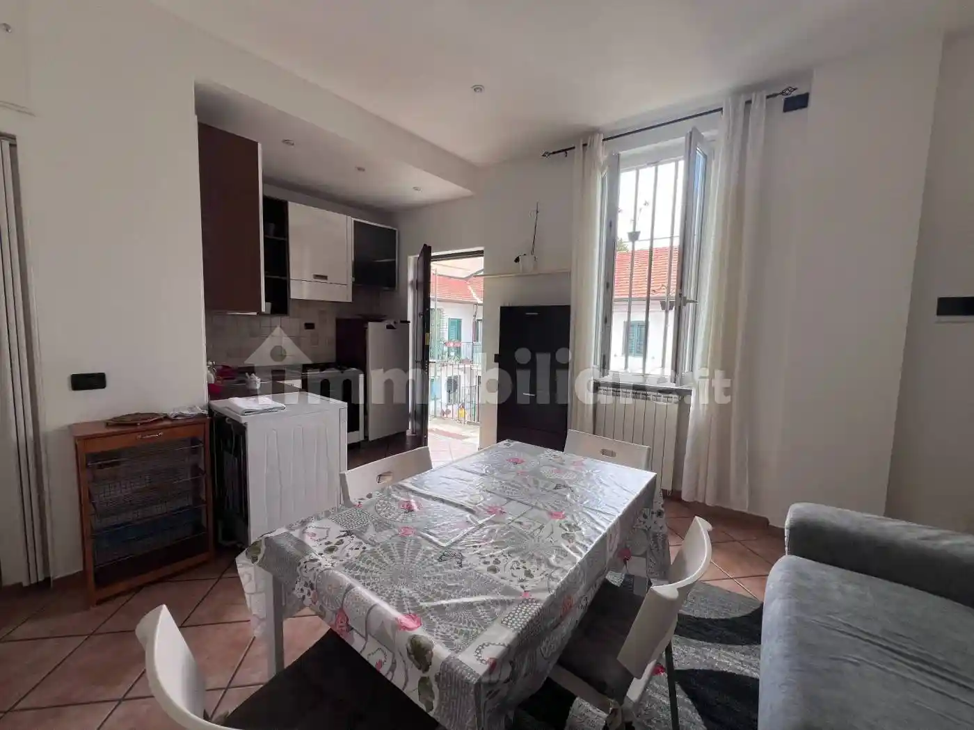 Appartamento in vendita a Garbagnate Milanese