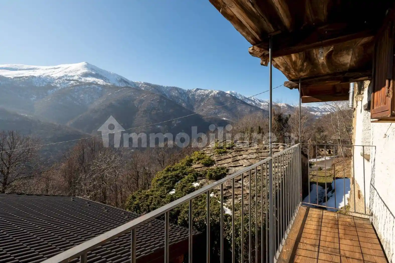 Rustico - Casale in vendita a Frassino