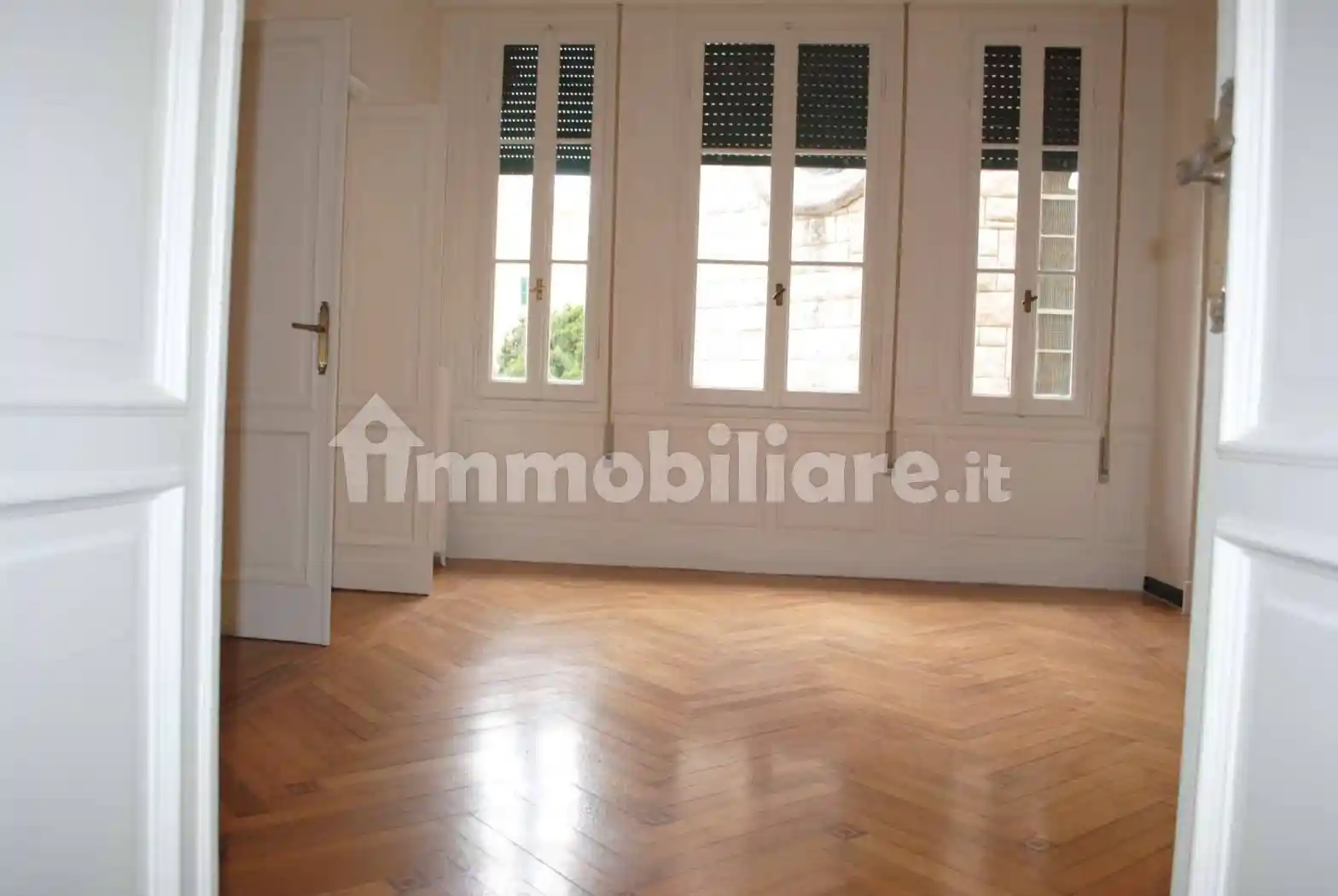 Appartamento in affitto a Genova