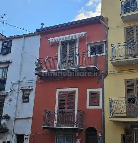 Appartamento in vendita a Piana degli Albanesi