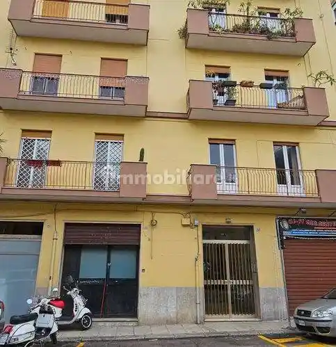 Appartamento in vendita a Palermo