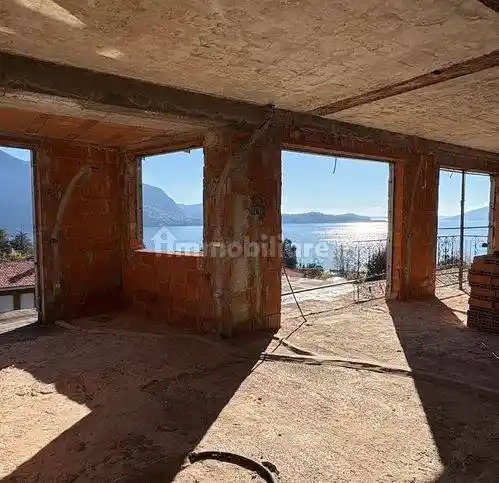 Villa in vendita a Ghiffa