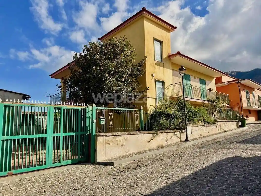 Villa in vendita a Massa di Somma