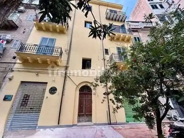 Appartamento in affitto a Palermo