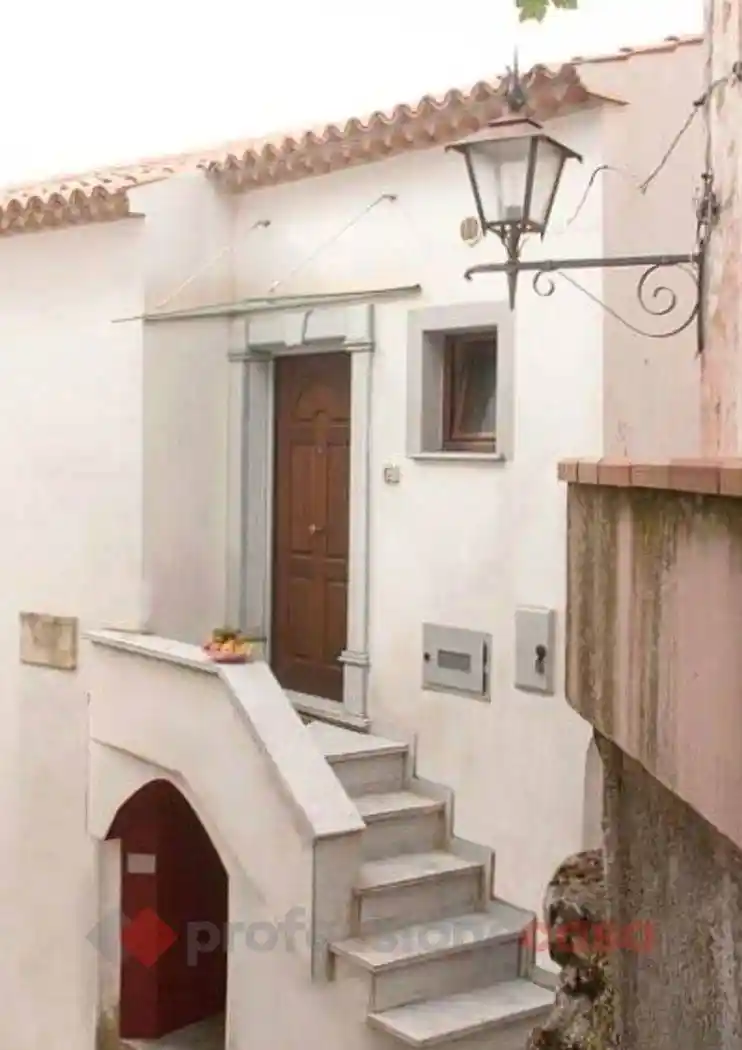 Casa indipendente in vendita a Aieta