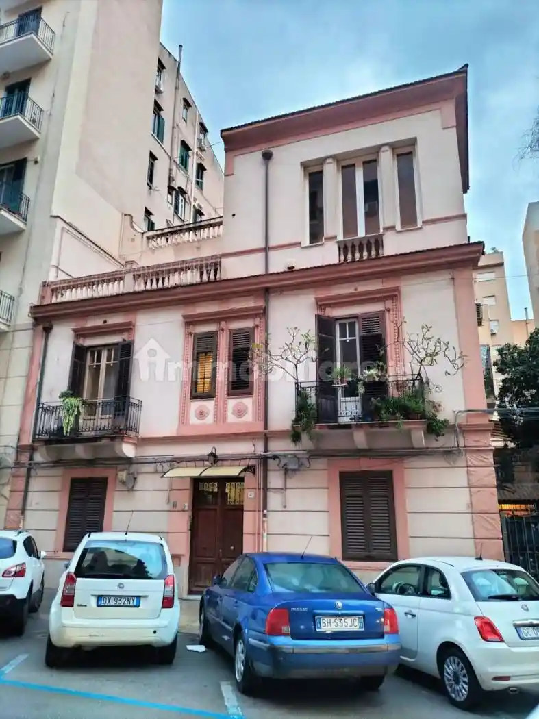Appartamento in affitto a Palermo