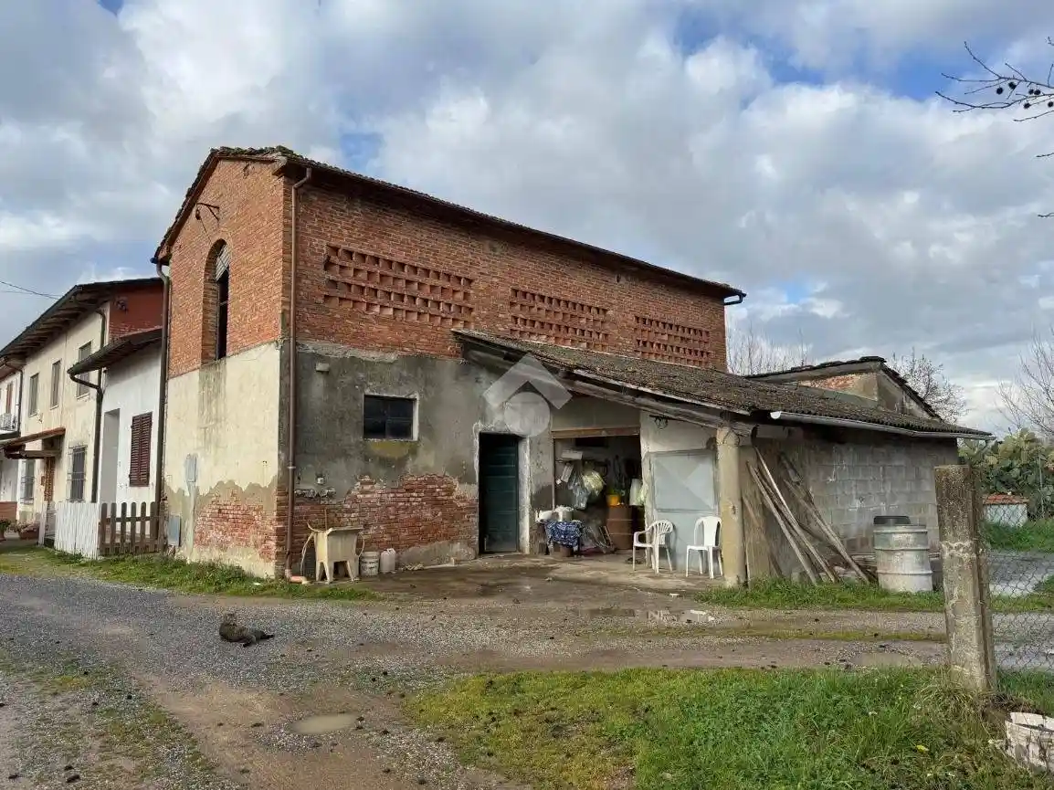 Rustico - Casale in vendita a Ponte Buggianese