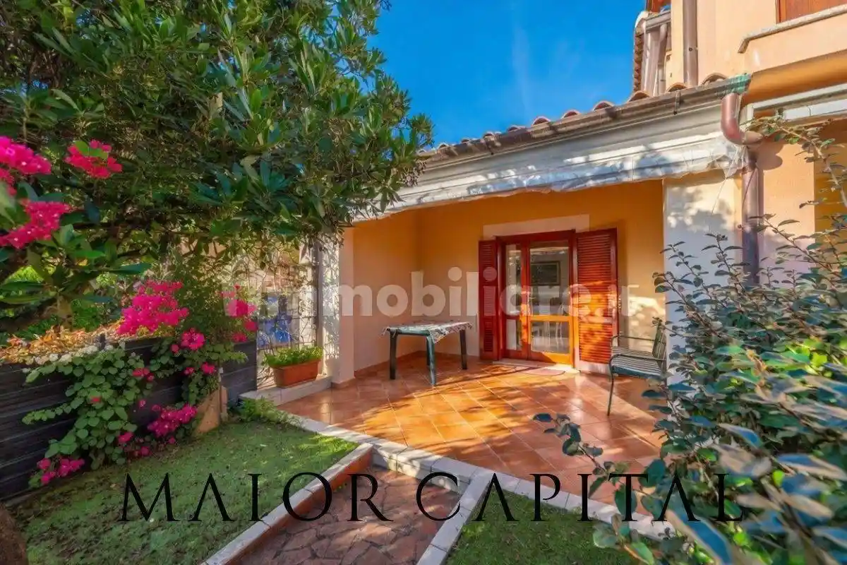 Villetta a schiera in vendita a San Teodoro