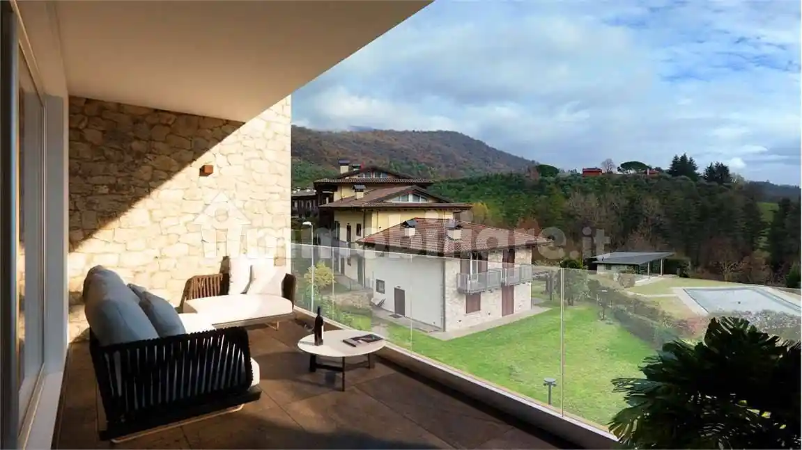 Attico - Mansarda in vendita a Scanzorosciate