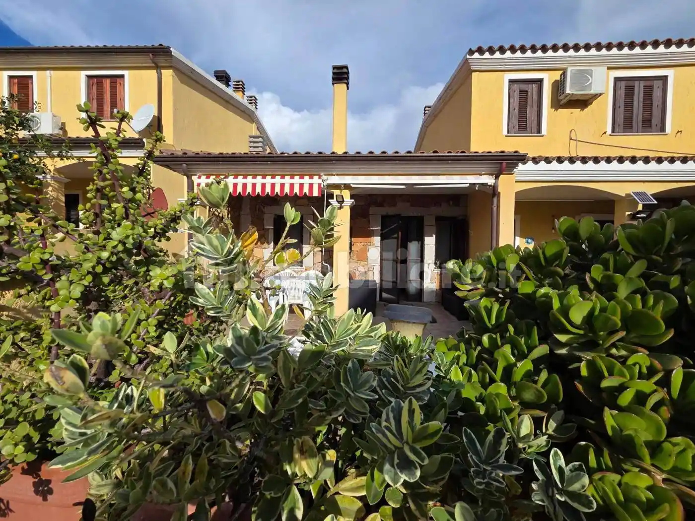 Villetta a schiera in vendita a Posada