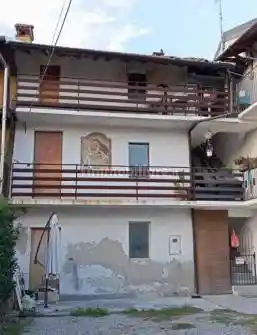 Casa indipendente in vendita a Oleggio
