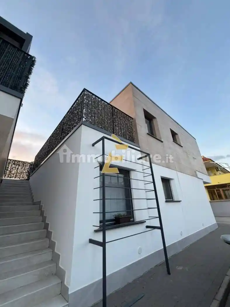 Appartamento in vendita a Aprilia