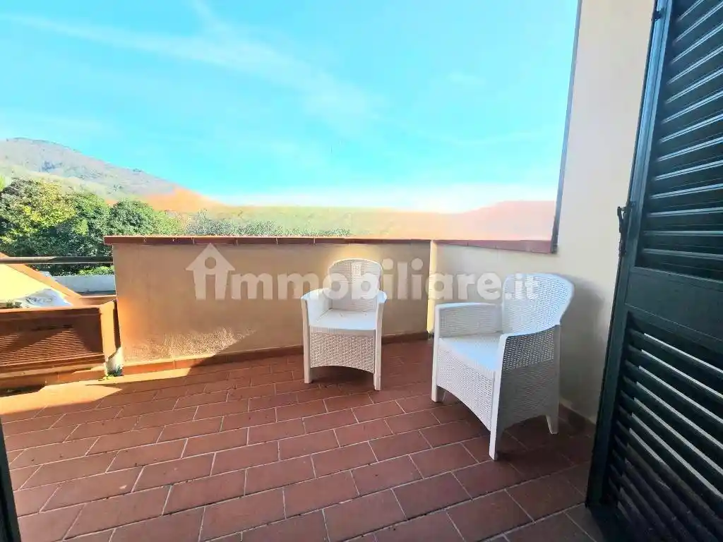 Villetta a schiera in vendita a Pescia