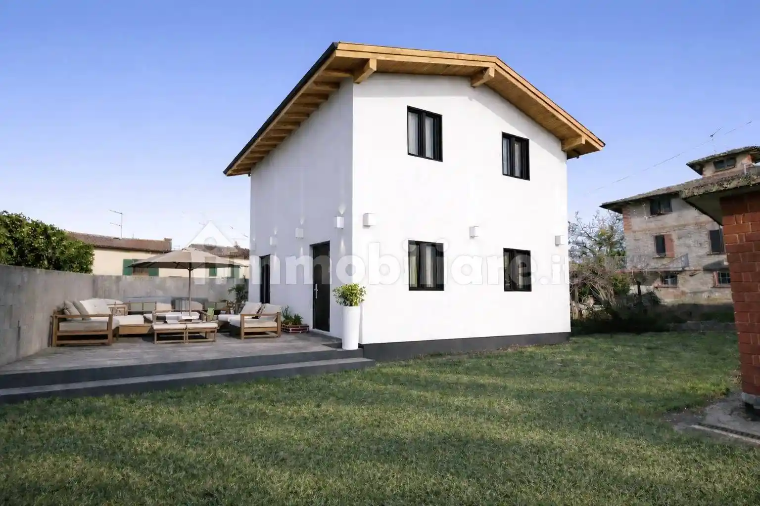 Villa in vendita a Pianello Val Tidone