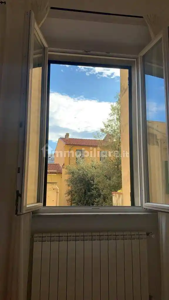 Appartamento in vendita a Livorno