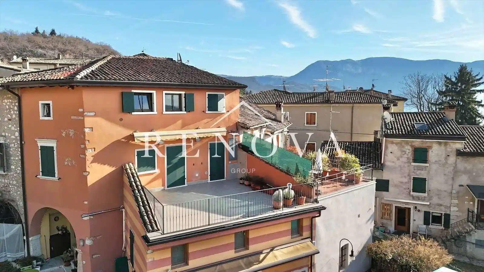 Appartamento in vendita a Caprino Veronese