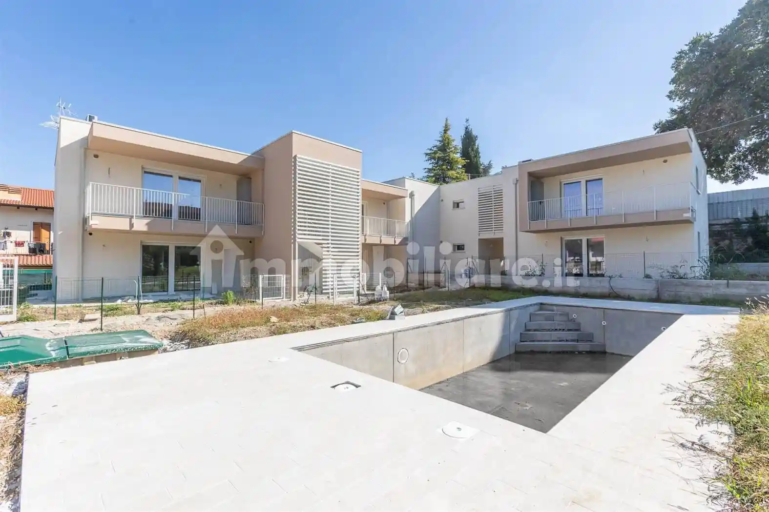 Appartamento in vendita a Peschiera del Garda