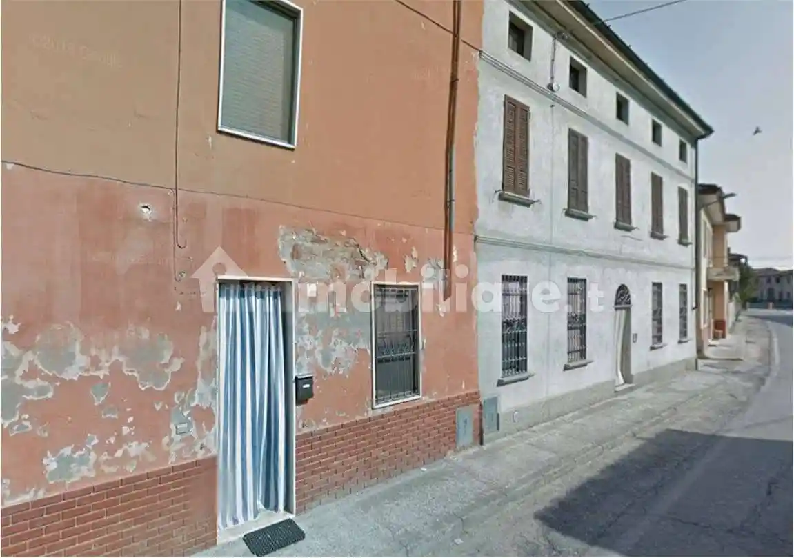 Casa indipendente in vendita a Cappella de' Picenardi