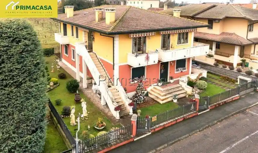 Casa indipendente in vendita a Zimella
